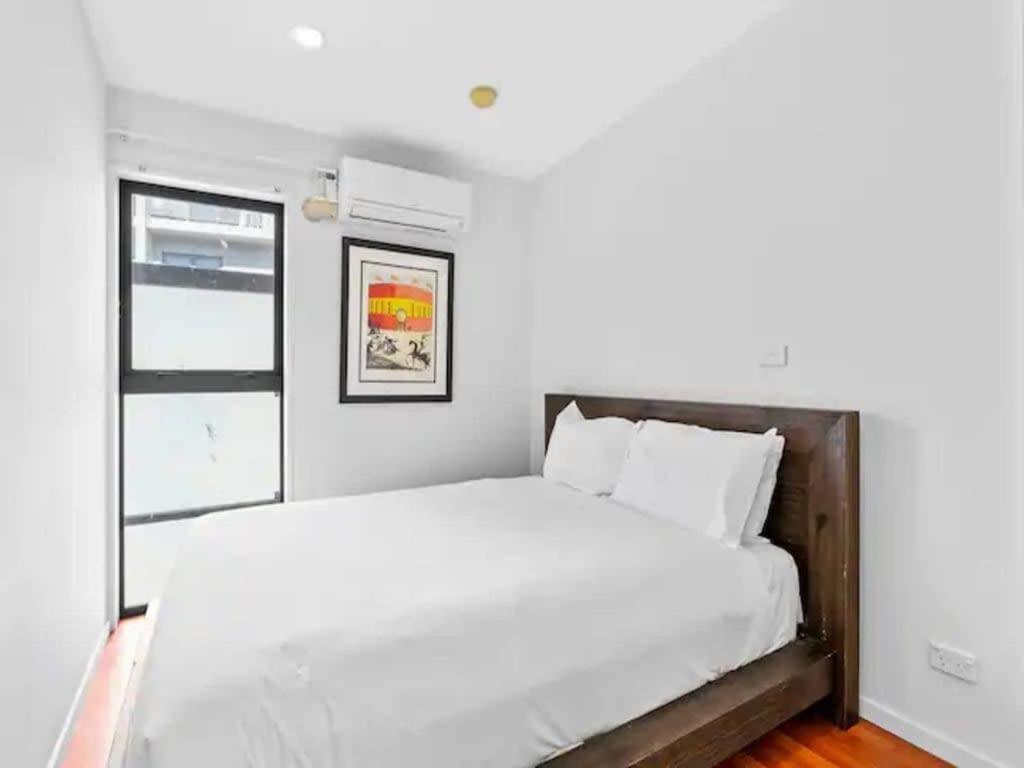 Sleek Modern Pad Next To Spark Arena Free Parking Auckland Extérieur photo